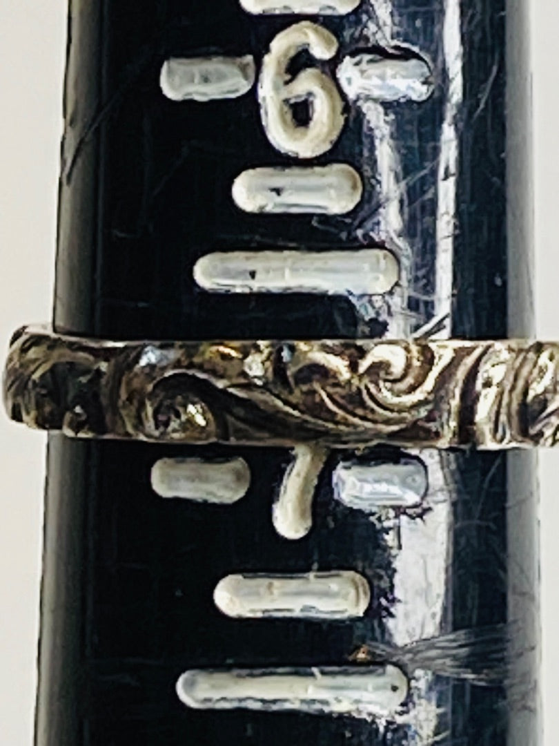 Vintage Size 8 Sterling Silver Ring Band Vines Design