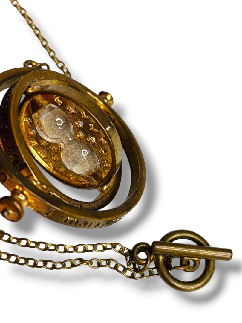 Harry Potter Hourglass Sand Timer Necklace Three Spheres Necklace 22" Hour Glass Toggle Clasp