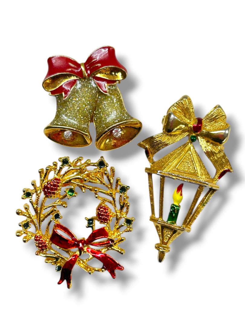 Lot of 3 Goldtone Christmas Brooch Pins Bells Wreath Lantern 1.25-2"