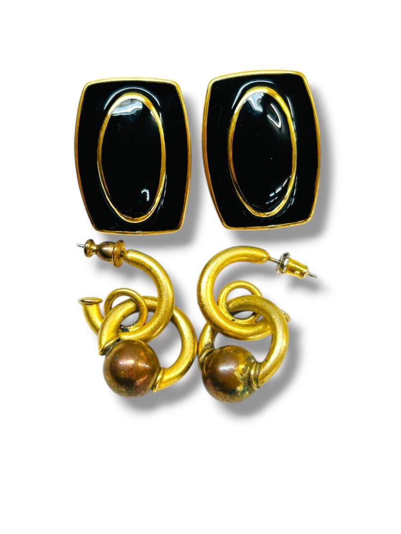 2 Pair Vintage Post Pierced Earrings Goldtone Enameled Black 1.2" Entwined Hoop 1"