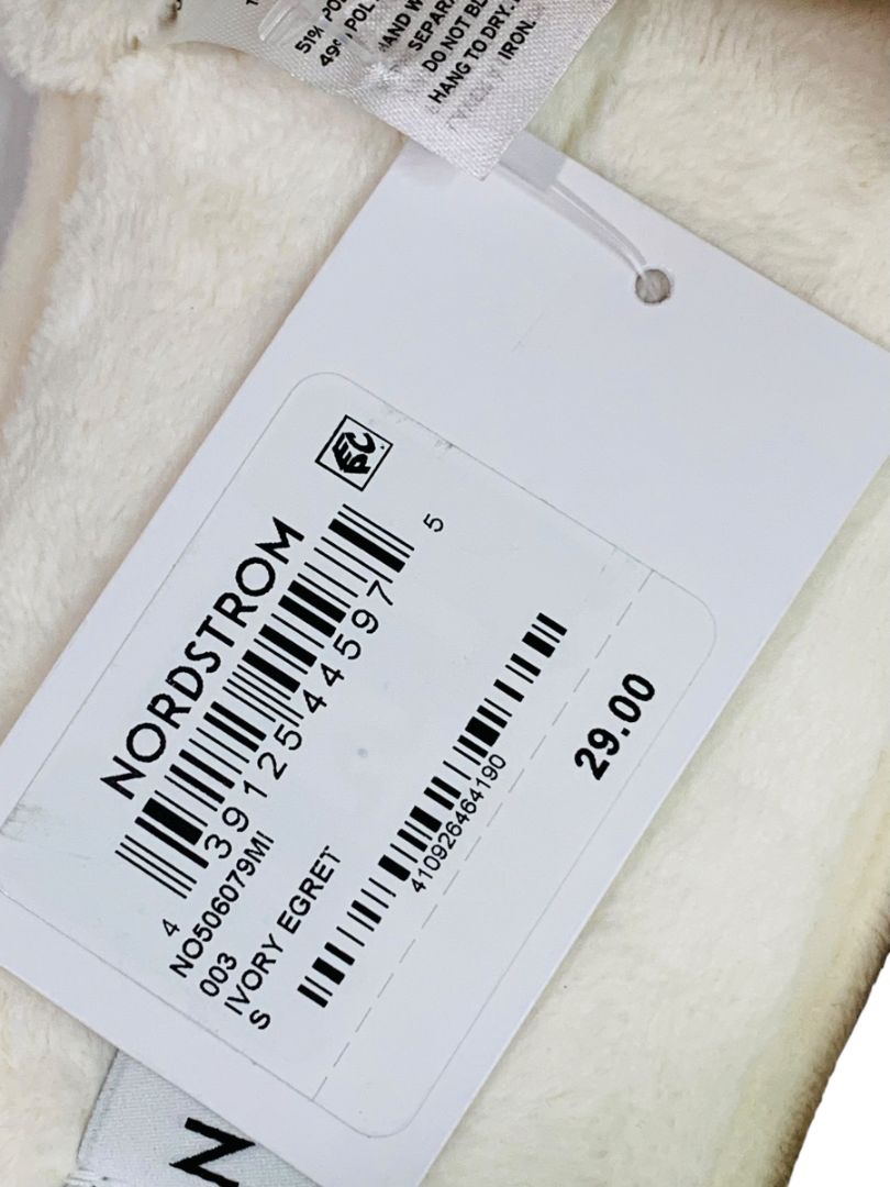 Small Nordstrom New Womens Plush Cream Slippers Hard Bottom