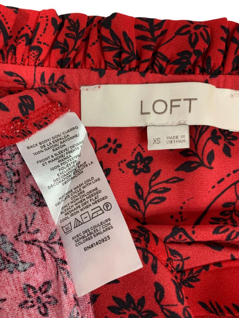 Size XS Loft Womens Pullover Boho Blouse Shirt Floral Red