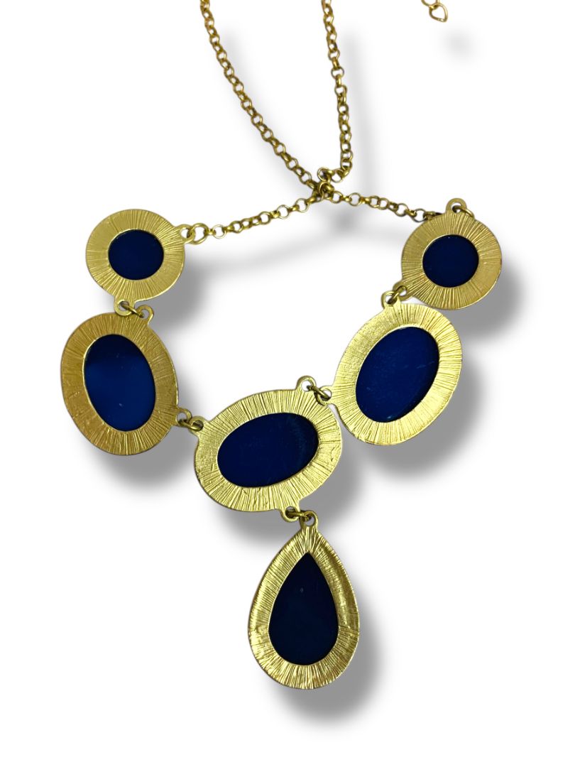 Matte Goldtone Dark Blue Statement Necklace Lays Flat 18-21"