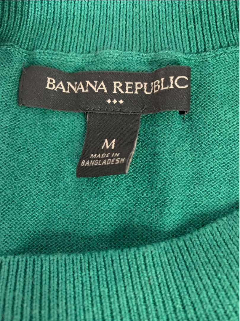 Medium Banana Republic Womens Emerald Green Crewneck Sweater