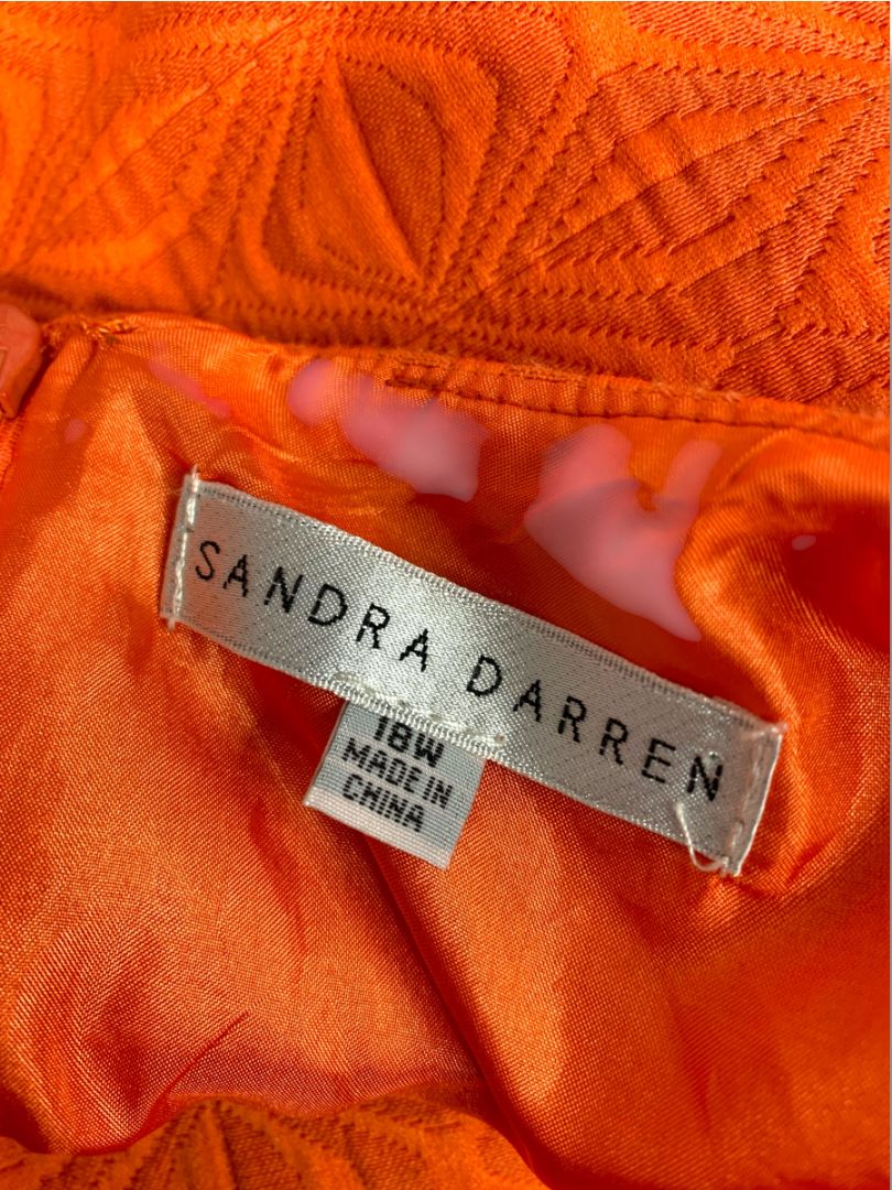 Size 18W Sandra Darren Orange Shift Dress Pockets Beaded Neckline Lined Cap Sleeve