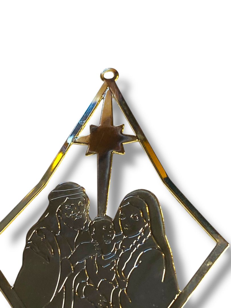 1984 Dated Goldtone Navity Ornament God Loves You So Do I 4.5"