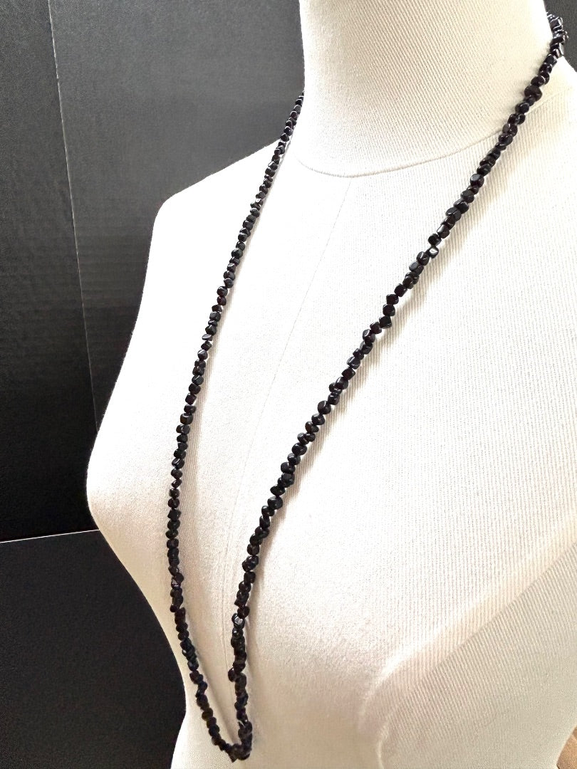 Black Stone Overhead Strand String Necklace 35 Inch No Clasp