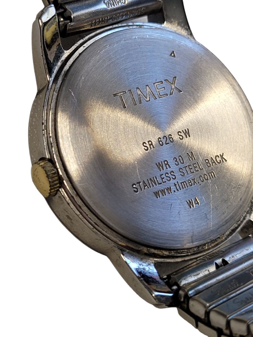 Mens Timex® Silver-Tone Gold Tone Accent High Contrast Dial Watch Stretch Band