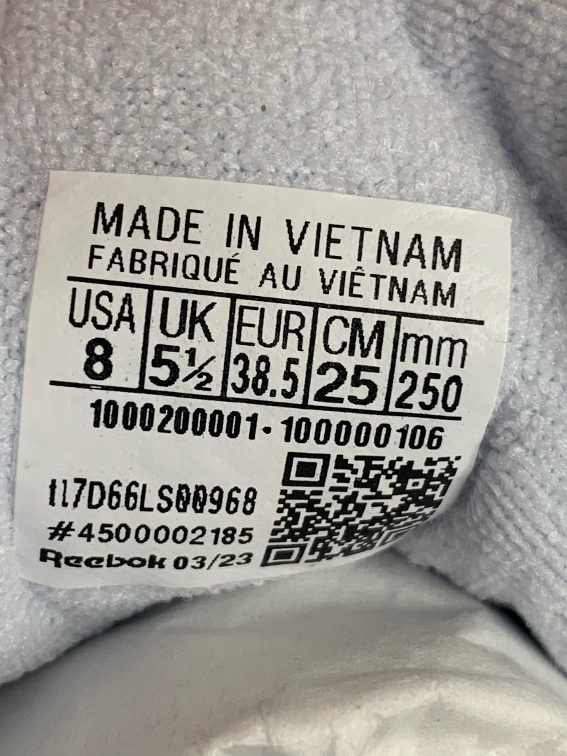 Size 8 Reebok Women's Classic White Leather Sneaker Lace Up Shoe