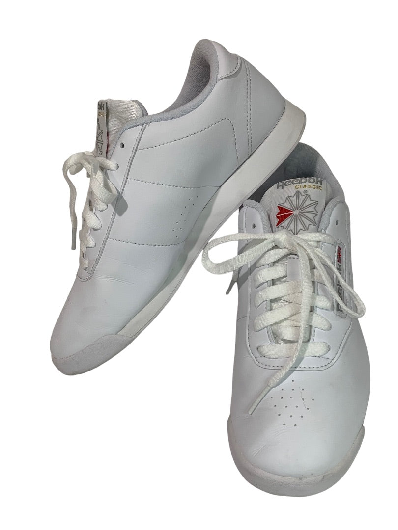 Size 8 Reebok Women's Classic White Leather Sneaker Lace Up Shoe