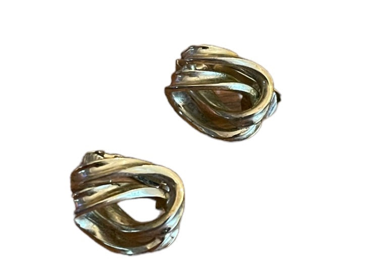 Trifari Signed Interlocking Circles Clip On Goldtone 3/4" Earrings Non-Pierced