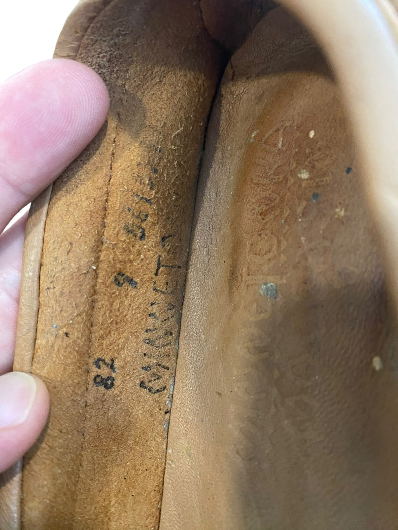 9 Vintage Minnetonka Tan Leather Classic Loafers