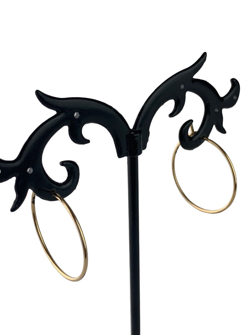 Delicate Goldtone .75" Diameter Hoop Pierced Earrings