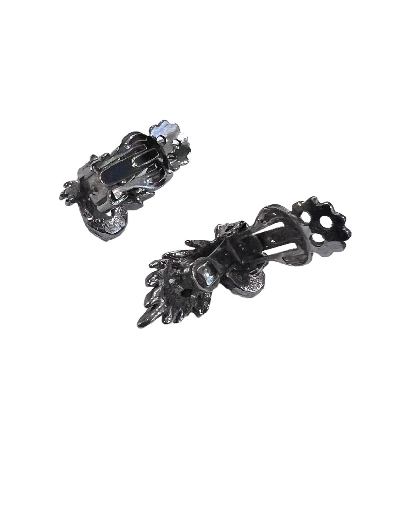 Silver Tone Pewter Clip On Earrings Plant Leaf Floral Organic Style
