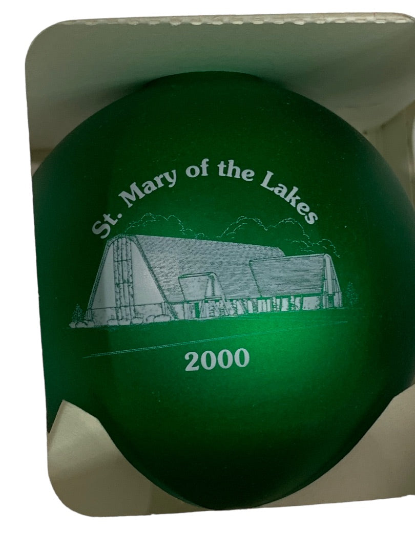 St. Mary of the Lakes 2000 Holiday Ornament Green Glass Ball