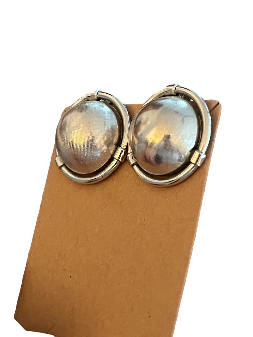 Coro Silver Tone Round Dome Textured Clip On Earrings 1 1/8" Diameter