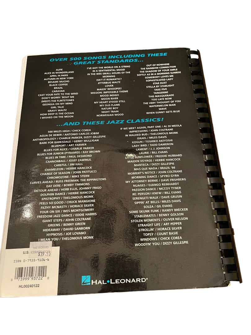 The Hal Leonard Real Jazz Book Over 500 Songs B Edition by Hal Leonard Corp Plastic Comb