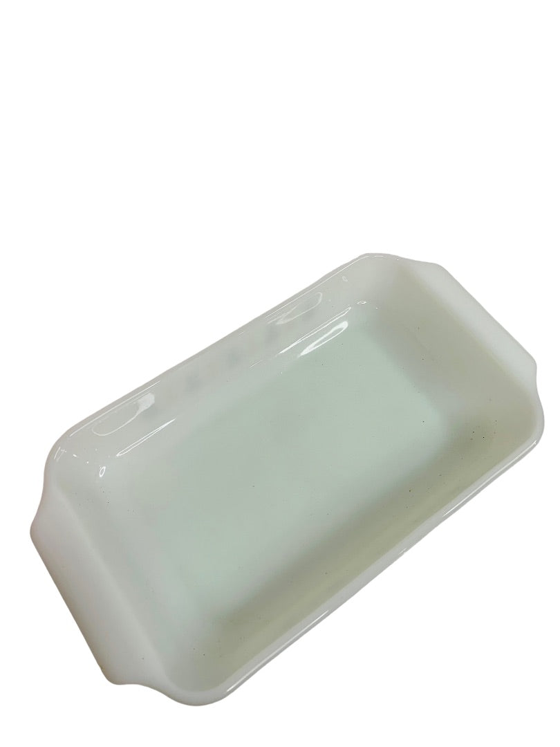 Anchor Hocking Fire-King 1 1/2 Quart USA Candle Glow #432 Baking Dish