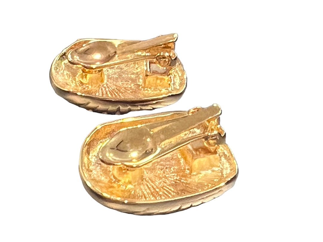 Vintage Signed JS Gold Tone And Navy Enamel Clip-On Earrings