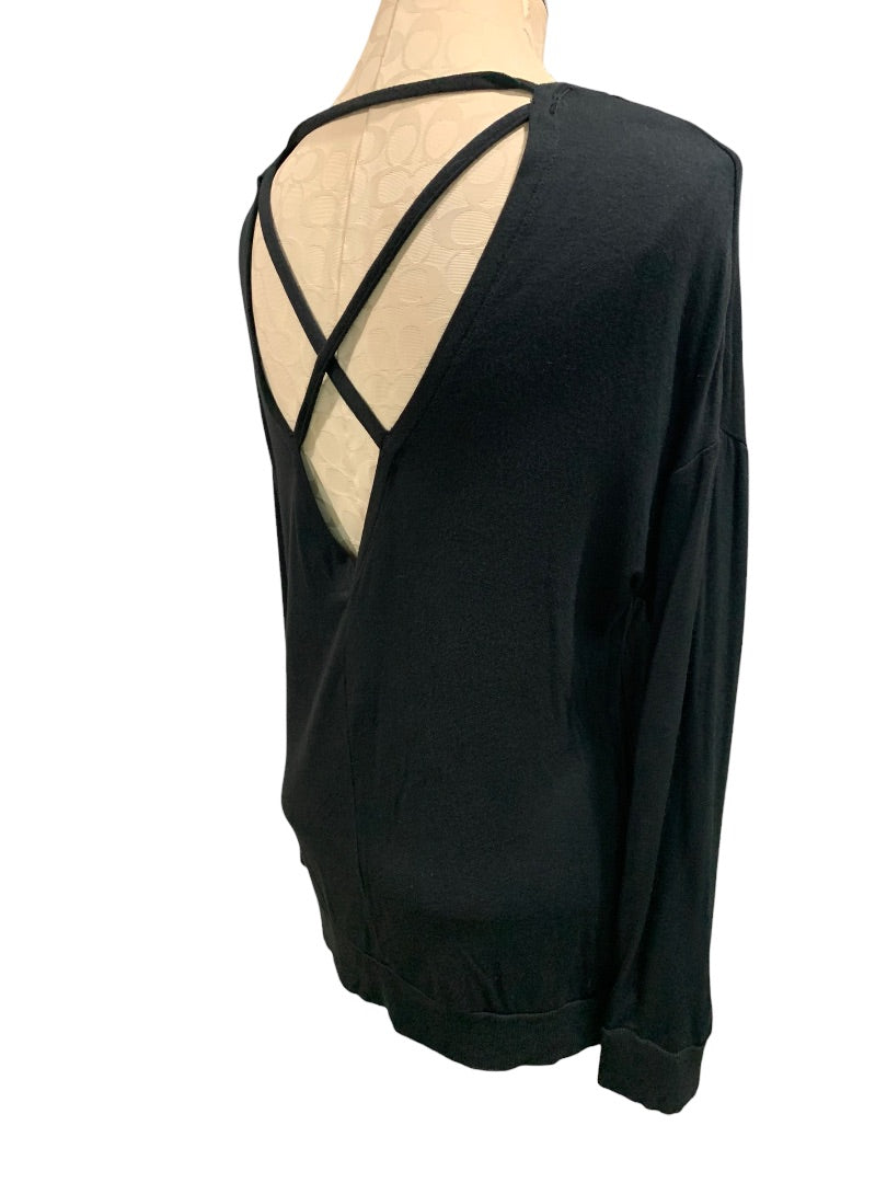 Medium Balance Collection Women's Black Oversize V-Neck Shirt Criss Cross