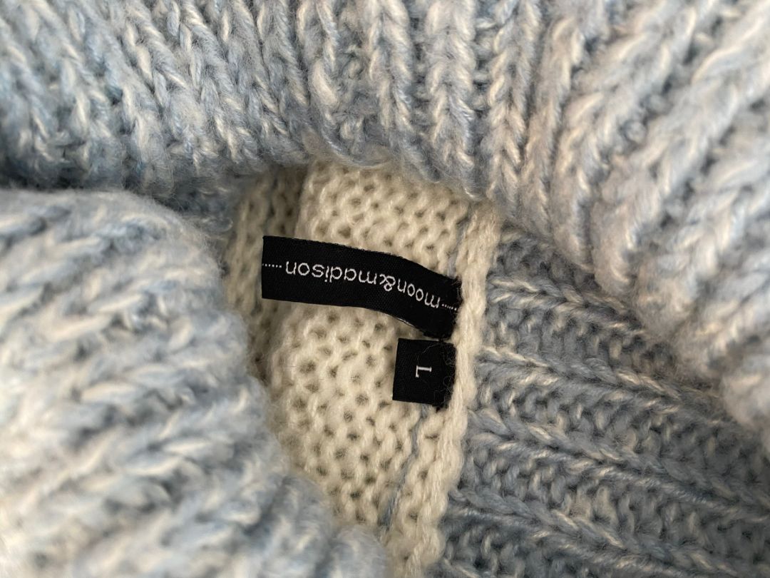 Large Moon & Madison Blue White Cowl Neck Sweater