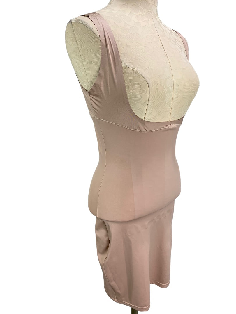 1X Love Your Assets by Sara Blakely Shaper Women's SS4915 Open Bust Slimmer