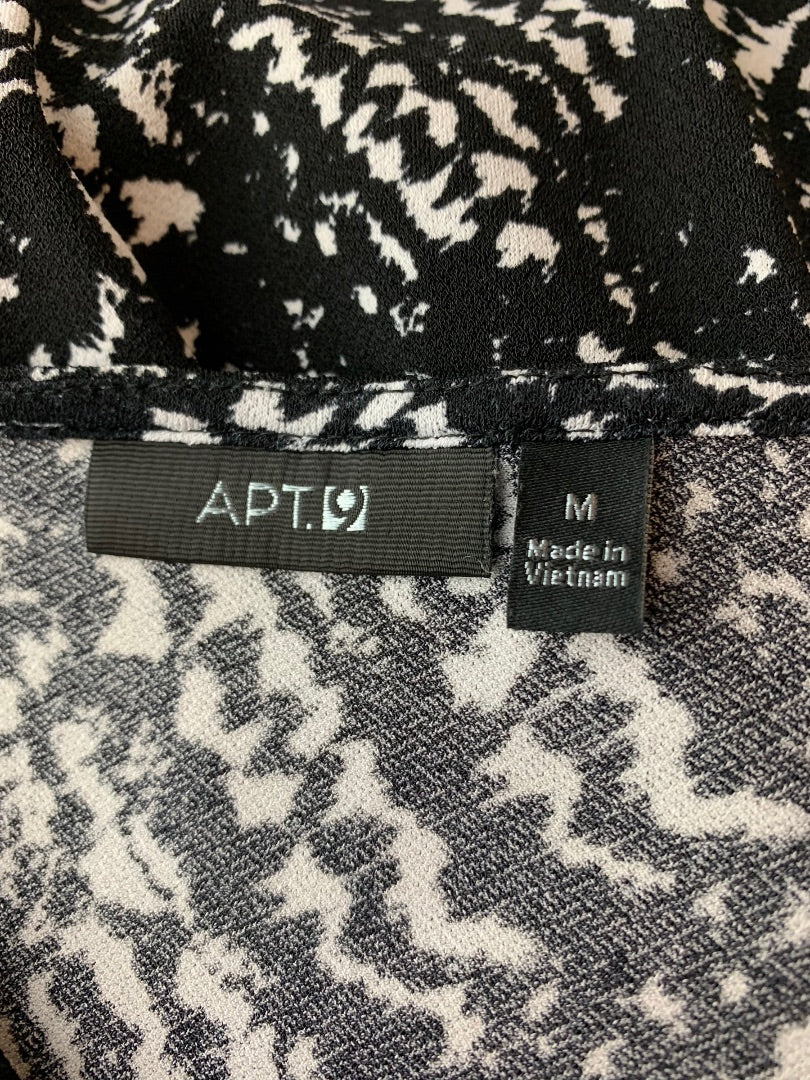 Medium Apt. 9 Women's Pullover Black White Sleeveless Stretch Dress Faux Wrap