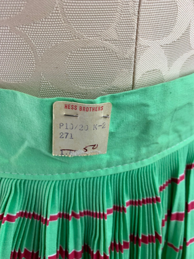 Vintage Ever-Pleat Apron by Lowenstein Sons Pleated Half Apron Green Floral New Old Stock