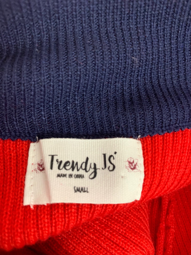 Small Trendy JS Women's Red Fitted 0-Ring Zip Mock Neck Sweater