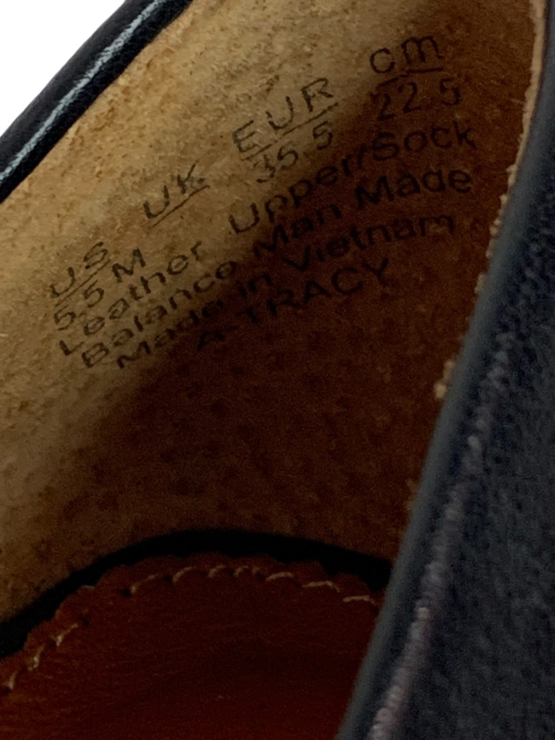 Size 5.5 Sarto Women's A-Tracy Black Leather Square Toe Shoes