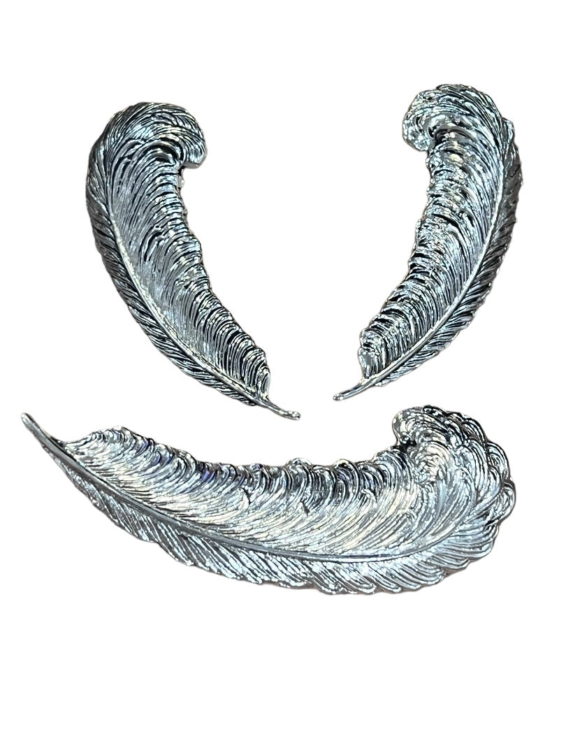 Silver Tone Feather Earrings and Brooch Set Vintage Clip On