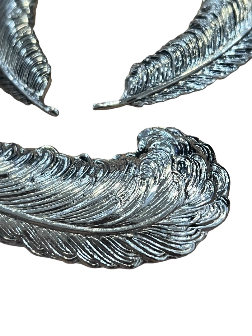 Silver Tone Feather Earrings and Brooch Set Vintage Clip On