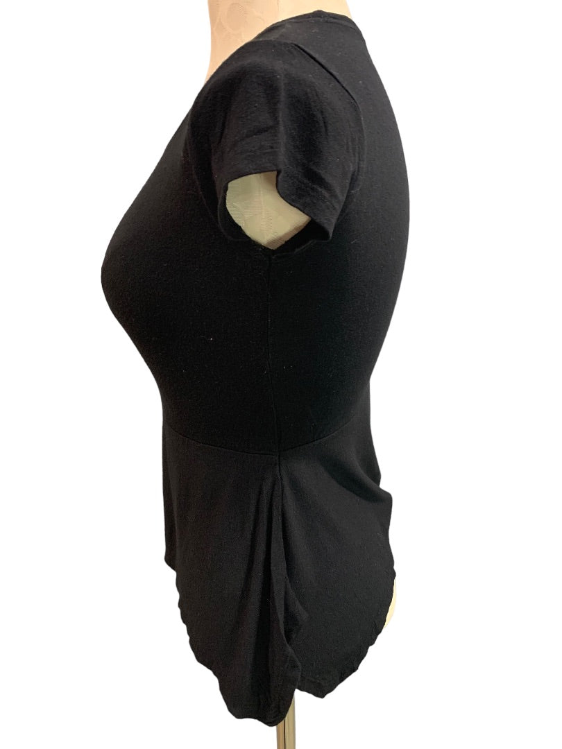 XS Philosophy women's Black Skirted Short Sleeve Tshirt