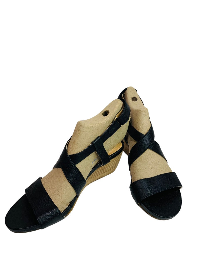 Size 9 Me Too Women's Black Leather Wedge Payton Sandals