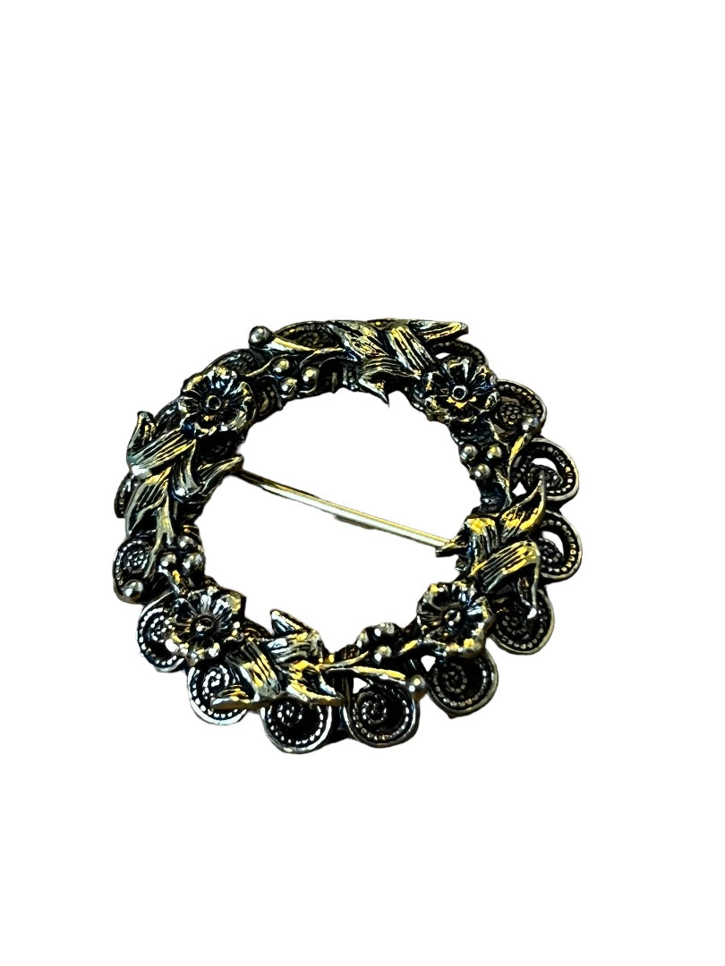 Vintage Floral Filagree Round Wreath Brooch 1.25" diameter