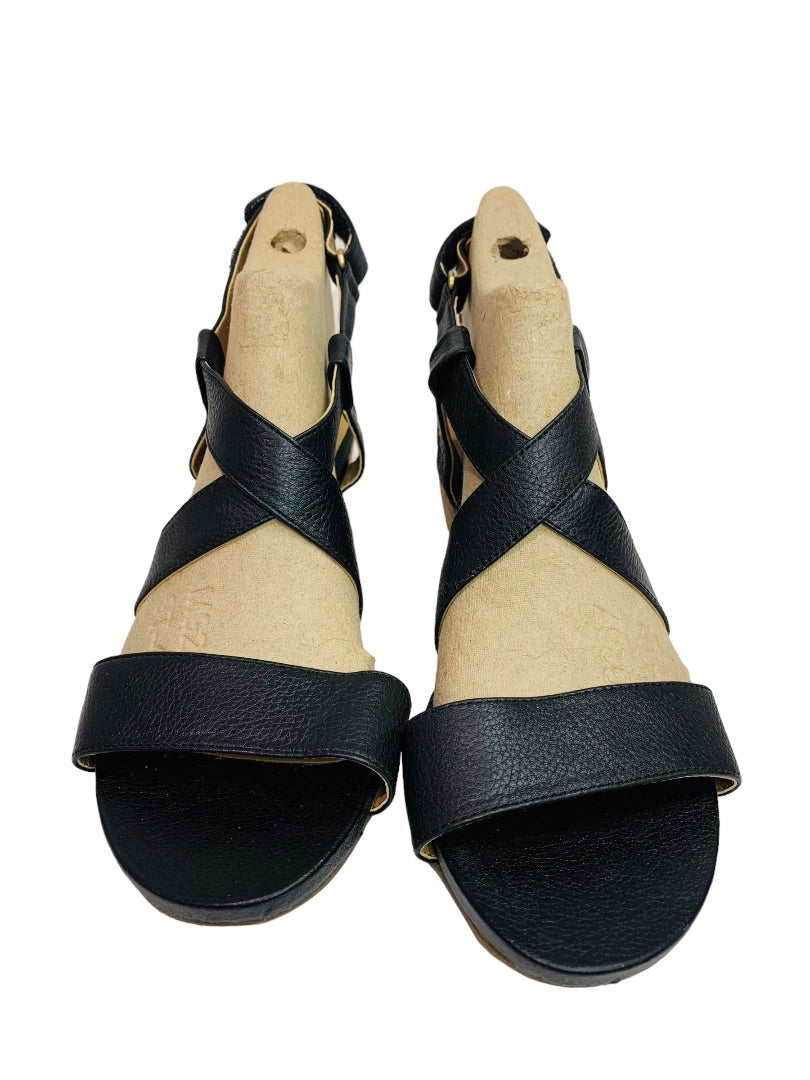 Size 9 Me Too Women's Black Leather Wedge Payton Sandals