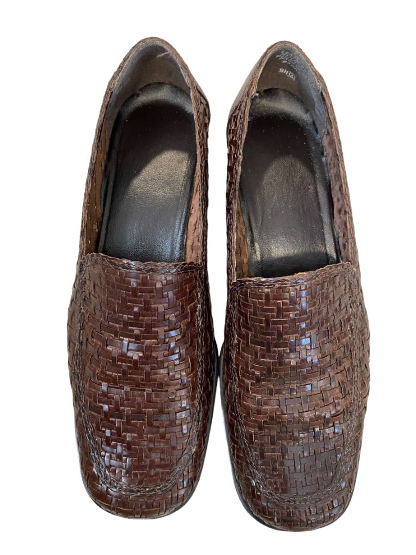 9N Enzo Angiolini Dark Brown Woven Leather Blaock Heel Flats Career Shoes