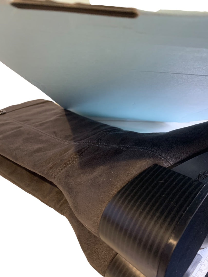 Size 10M LifeStride Soft System New Womens Gray Faux Suede Boots Daring Knee High