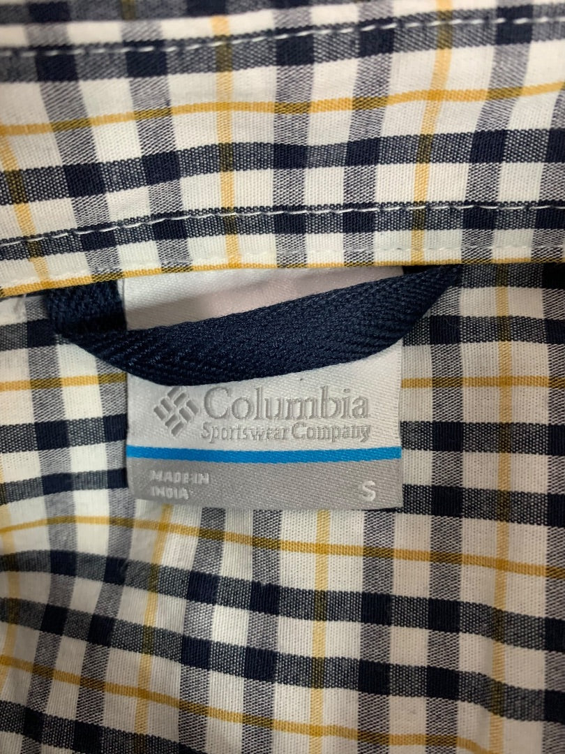 Small Columbia Mens New Notre Dame Button Down Shirt Short Sleeve