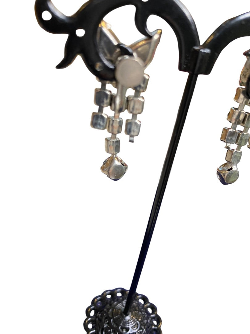 Vintage Rhinestone Earrings Non-Pierced Screwback 1.5" Drop Dangle