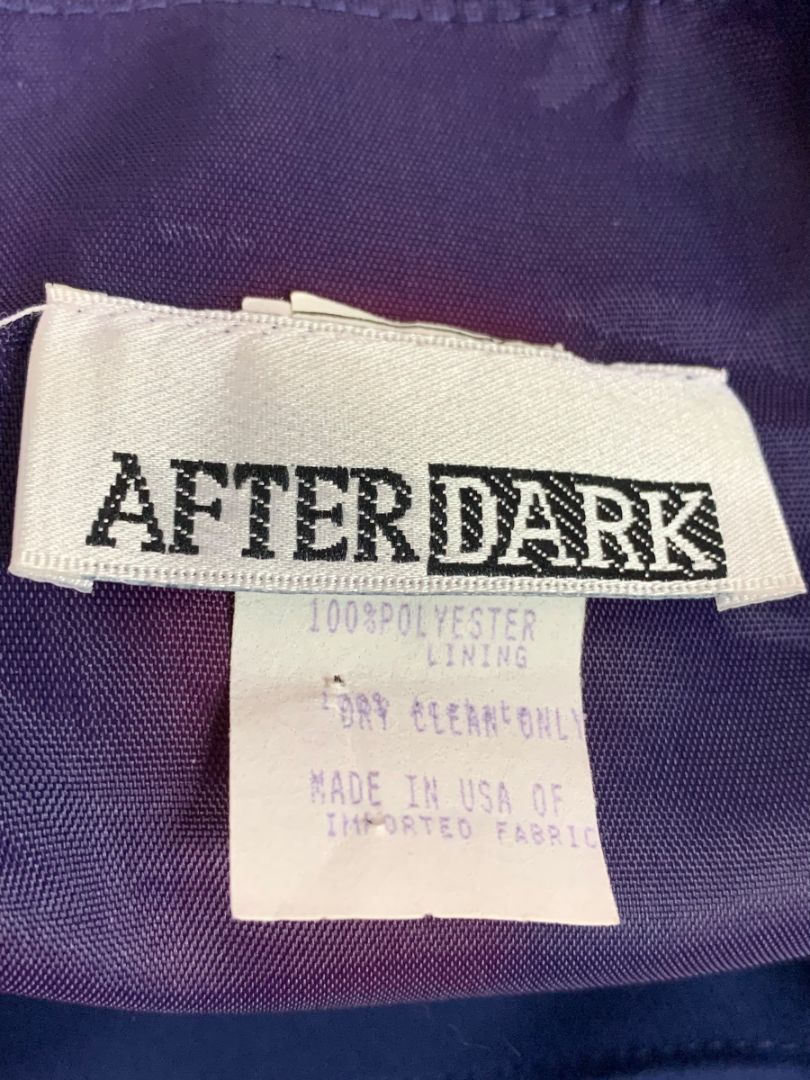 Medium After Dark Vintage Navy Blue Dress Shoulder Pads Rosette