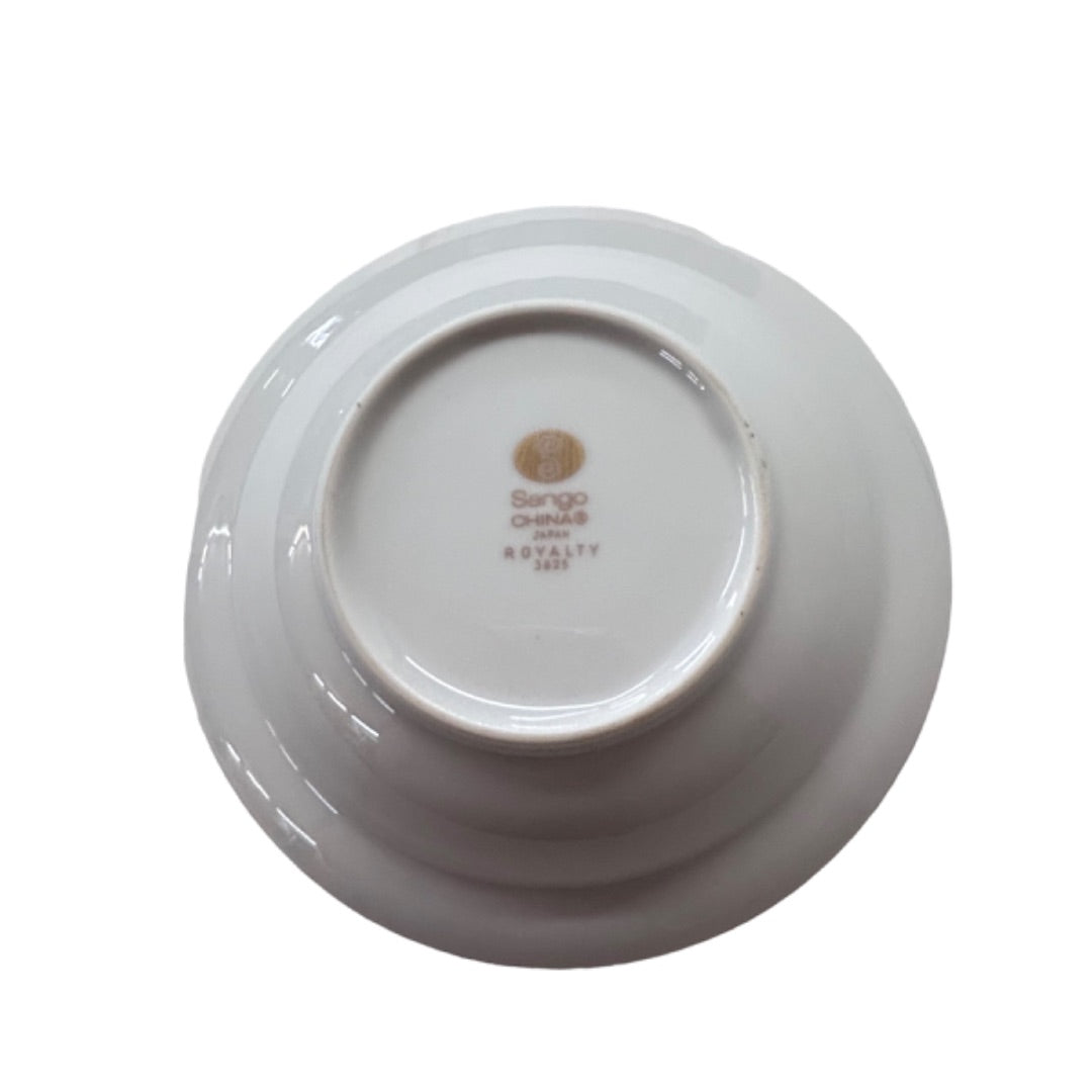 Sango Royalty Pattern White Gold Trim Fruit Bowl 5.5" Dessert Sauce 1970s