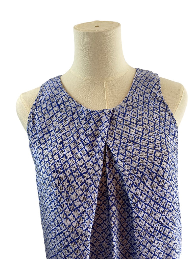 XS Cynthia Rowley Womens 100% Silk Blue Print Pullover Pleat Front Blouse