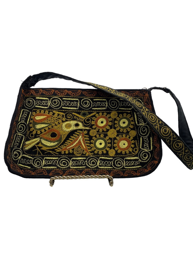 Hippie Boho Embroidered Shoulderbag Fabric Zip Top Bird Design