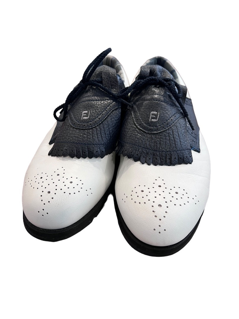 8.5W Women's Classic FootJoy Golf Shoes Lace Up Black White