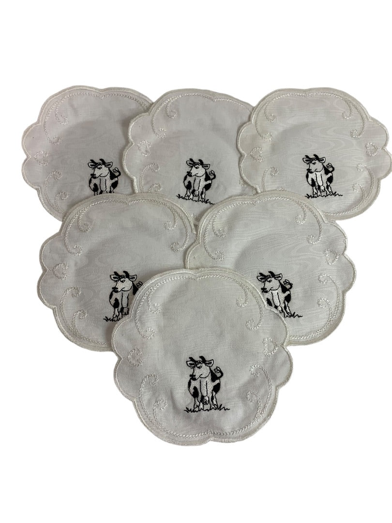 Vintage Set of 6 Doilies Embroidered Cow Linens 5.75 Inches