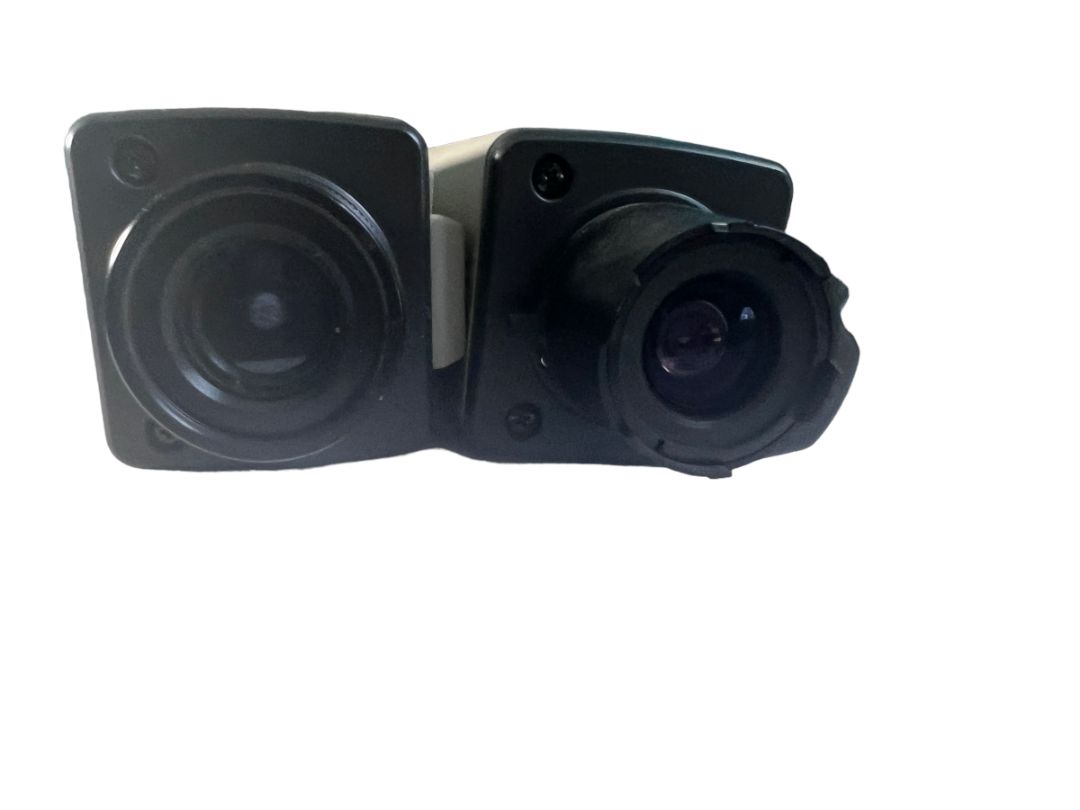 2 Sony CCD-IRIS Hyper HAD B&W Video Camera Cameras SPT-M104A