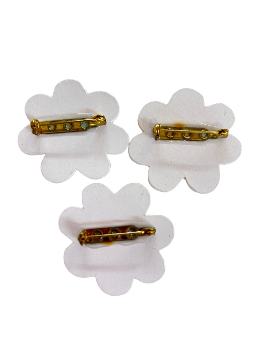 Set of 3 Pastel Flower Brooches 1.75" Diameter Pins Retro Look Plastic
