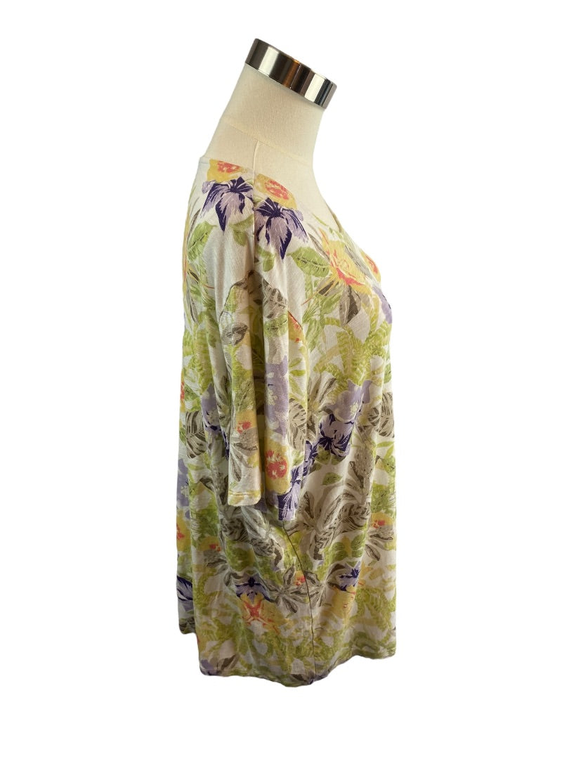 XL Chico's Women's Floral Print Tie Side Hem Tshirt Short Sleeve Scoop Neck