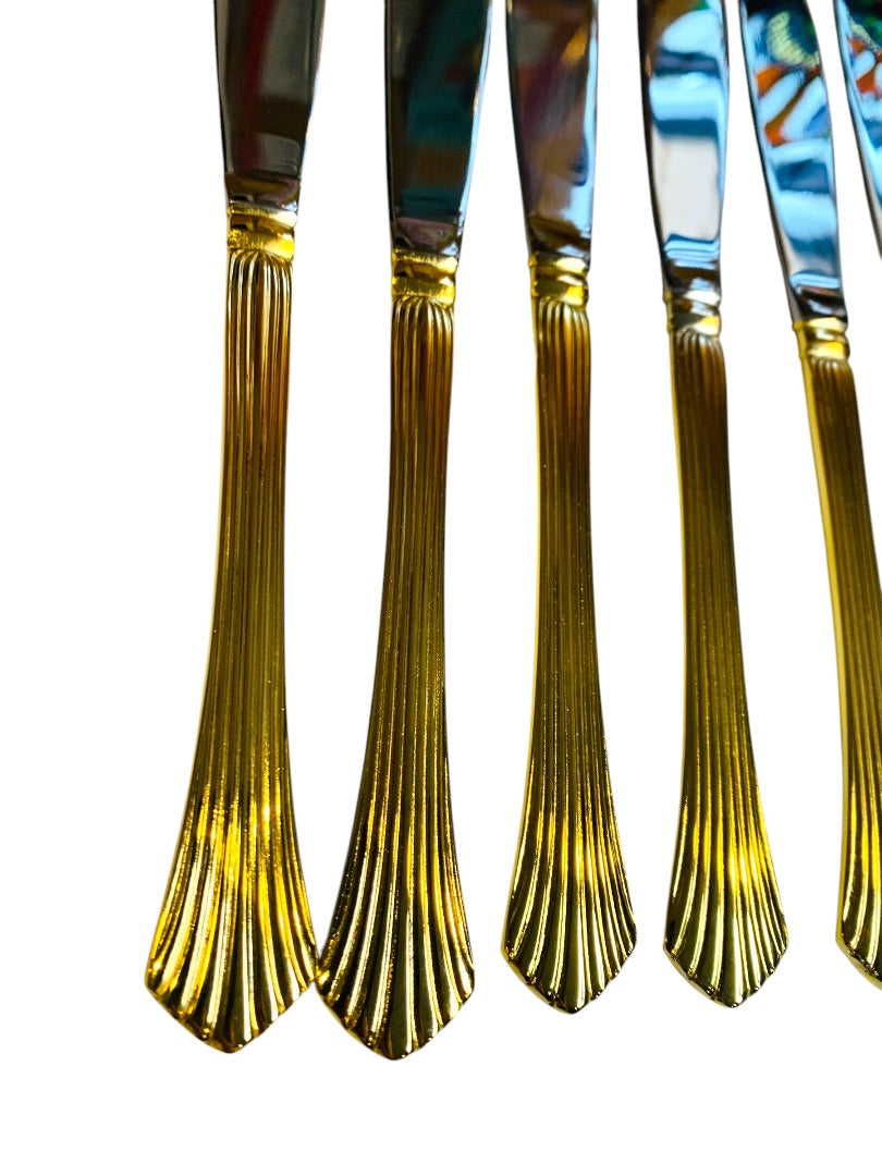 Gold Electroplate Vintage Dinner Knife Set of 8 Scalloped 8.7 Inch